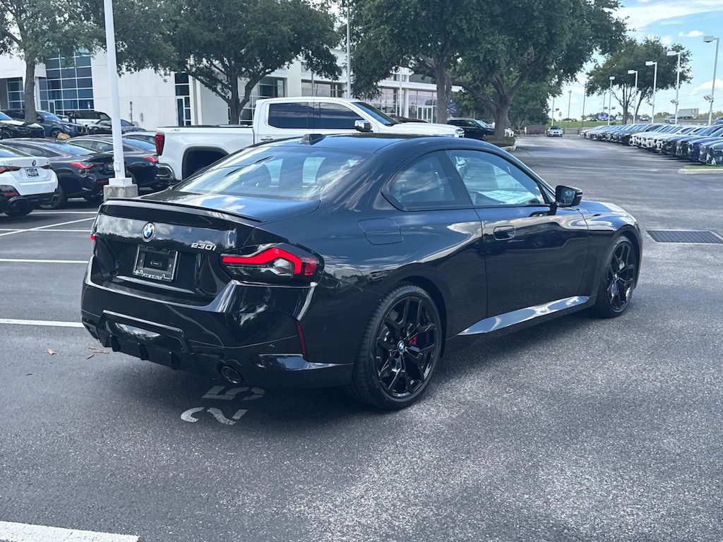New 2025 BMW 230i Coupe