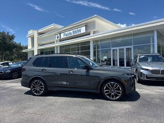 2026 BMW X7 M60i SUV