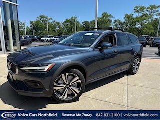 2026 Volvo V60 Cross Country B5 Plus Wagon