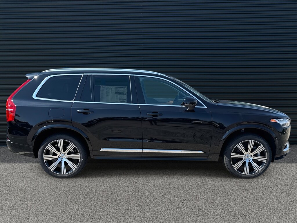 Used 2024 Volvo XC90 Recharge Plug-In Hybrid Plus SUV