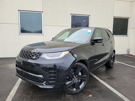 2024 Land Rover Discovery Dynamic SE SUV