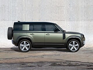 2025 Land Rover Defender 110 SUV 